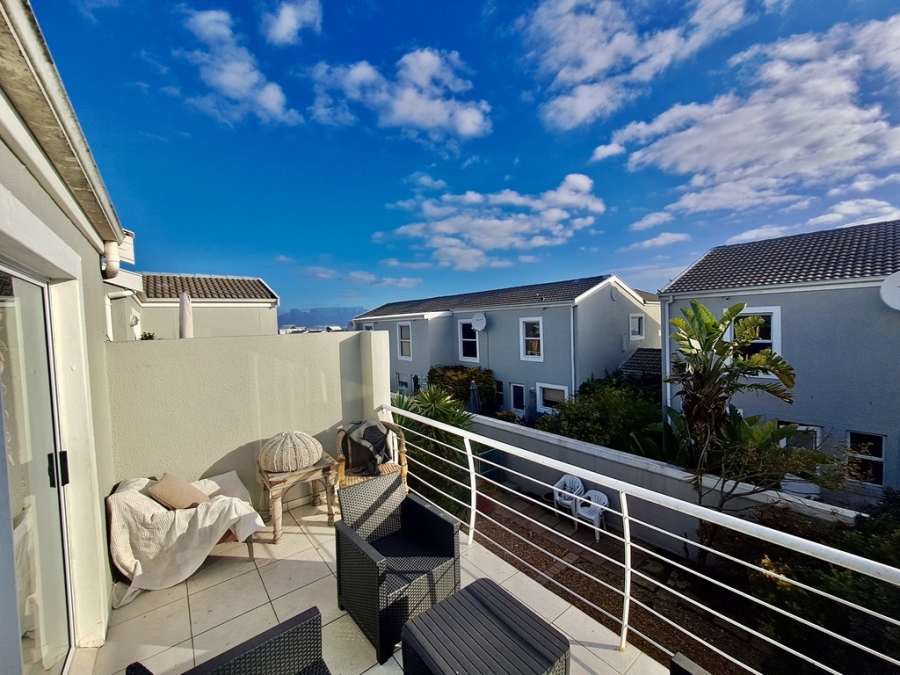 2 Bedroom Property for Sale in Big Bay Western Cape